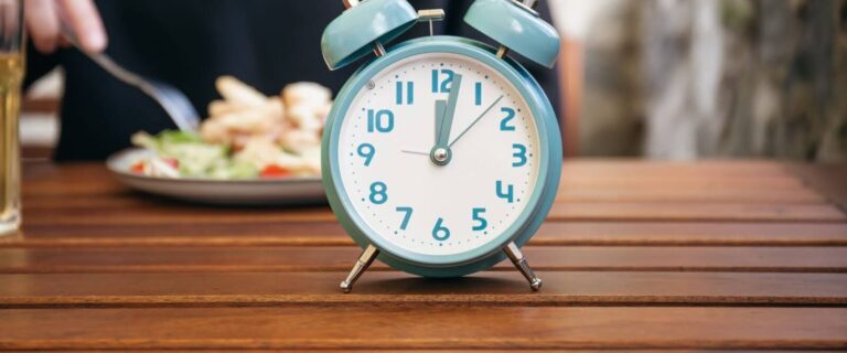 fim do horário de almoço - mitos e verdades